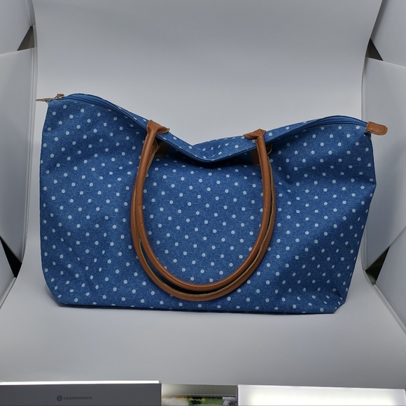 3-Piece Matching Blue Polka Dot Tote & Wallet Set - Picture 14 of 15